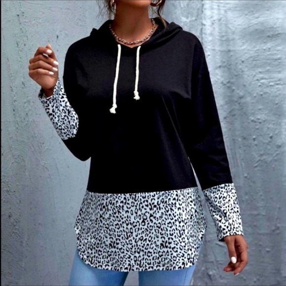 Leopard Print Trim Color Block Lightweight Hoodie - Picture 3 of 4
